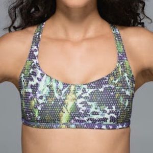 Lululemon Free to Be Wild bra, size 8